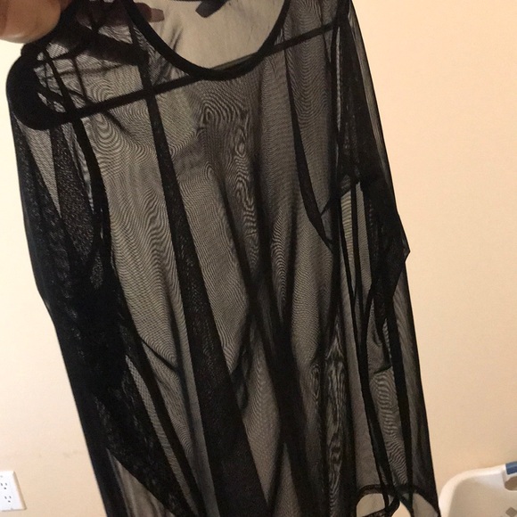 MESH TOP - Picture 2 of 2